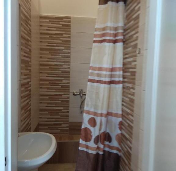 پانسیون Restaurace Alvi