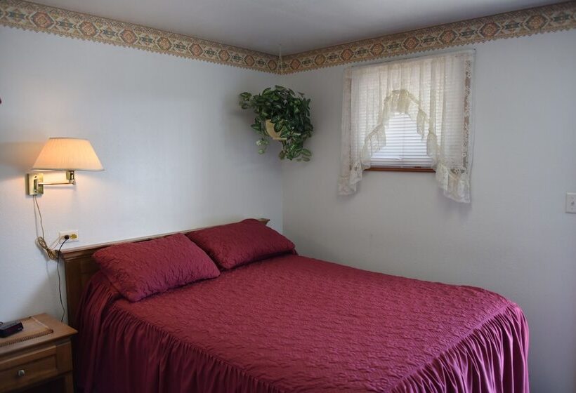 Royals Inn Motel