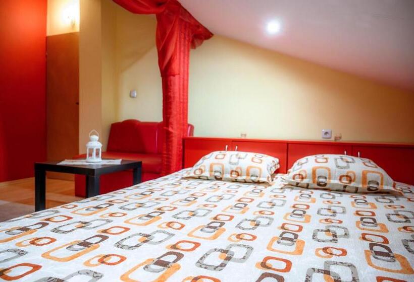 פנסיון Guest House Angelkovi