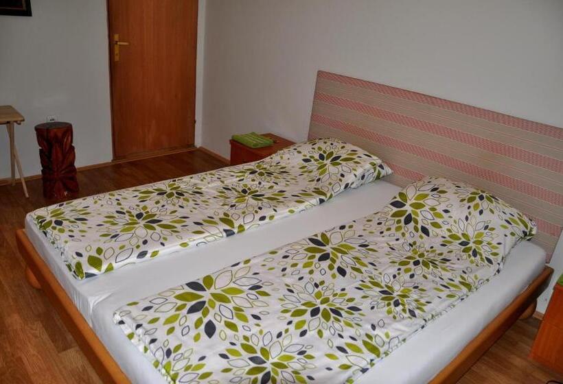 پانسیون Guesthouse Djurić