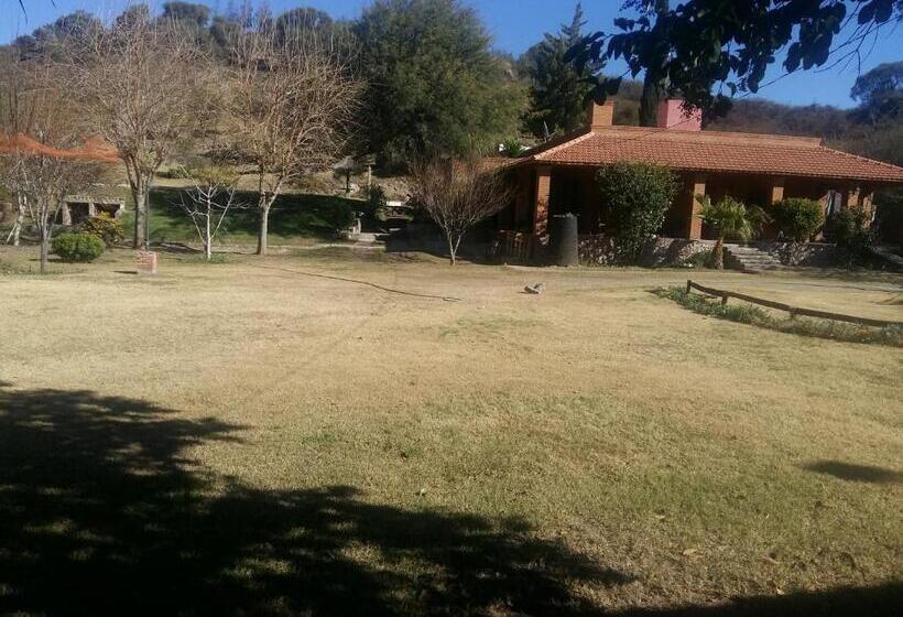 הוסטל Posada Cerro Los Nogales