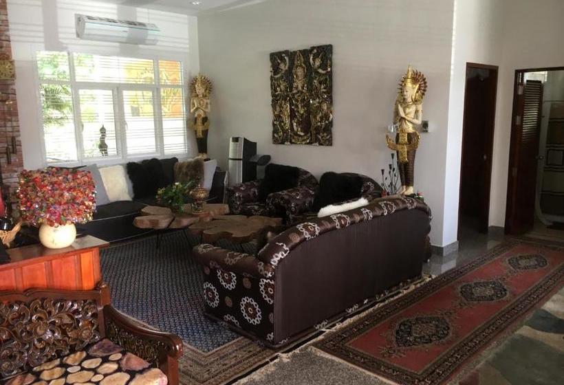 펜션 Homestay568