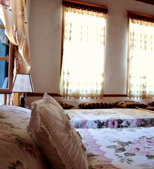 پانسیون Guest House Vasili