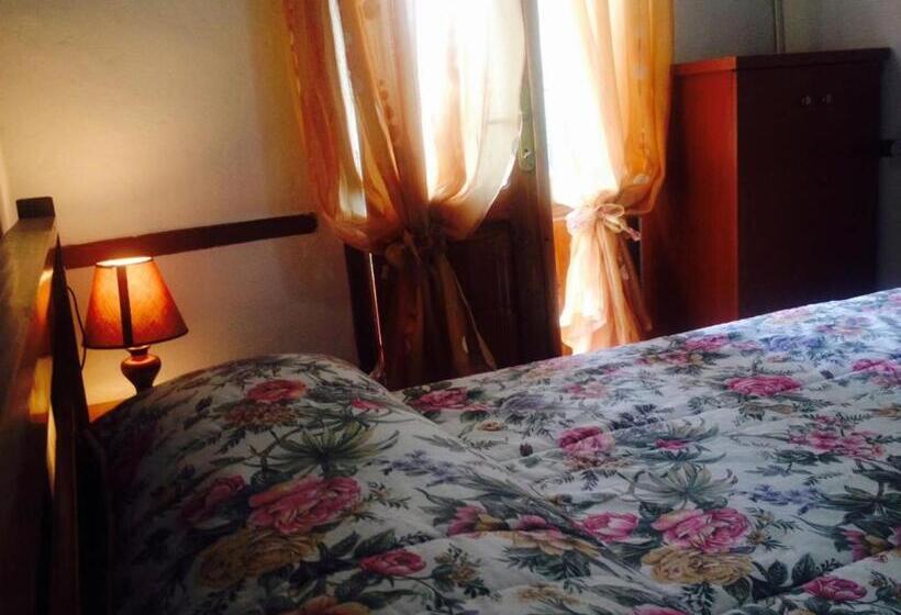 پانسیون Guest House Vasili