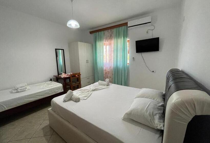 펜션 Guesthouse Dollomaja Ksamil