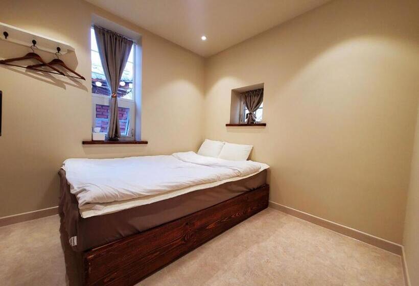 پانسیون Jeonju Hanok Little Prince