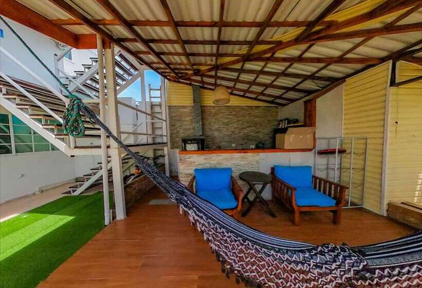 هاستل Apartamentos Isla Tropical