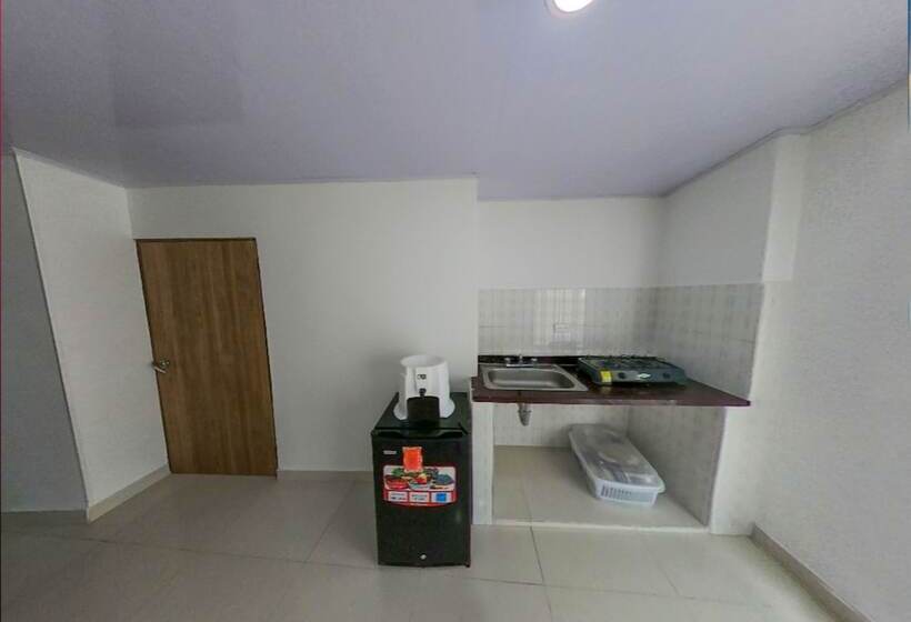 هاستل Apartamentos Isla Tropical