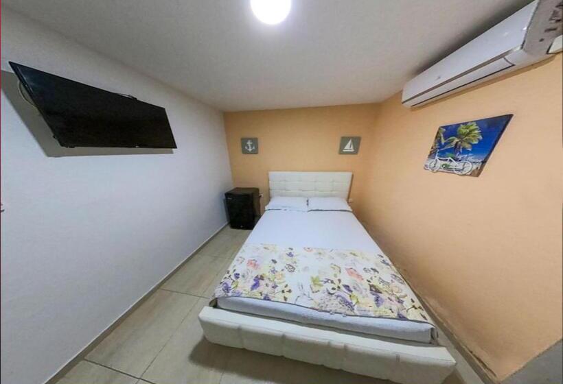 هاستل Apartamentos Isla Tropical