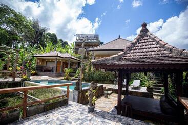پانسیون Pondok Nyoman