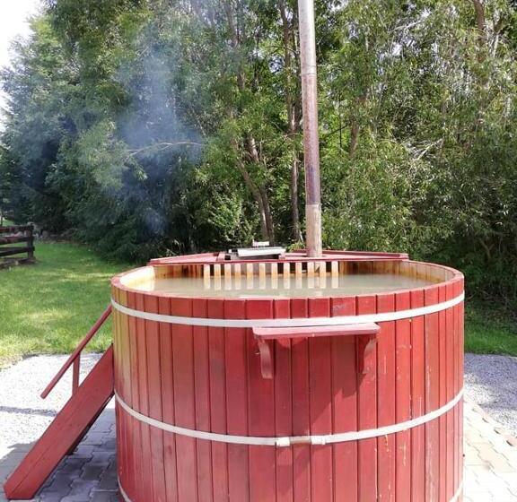 Halasto Pension
