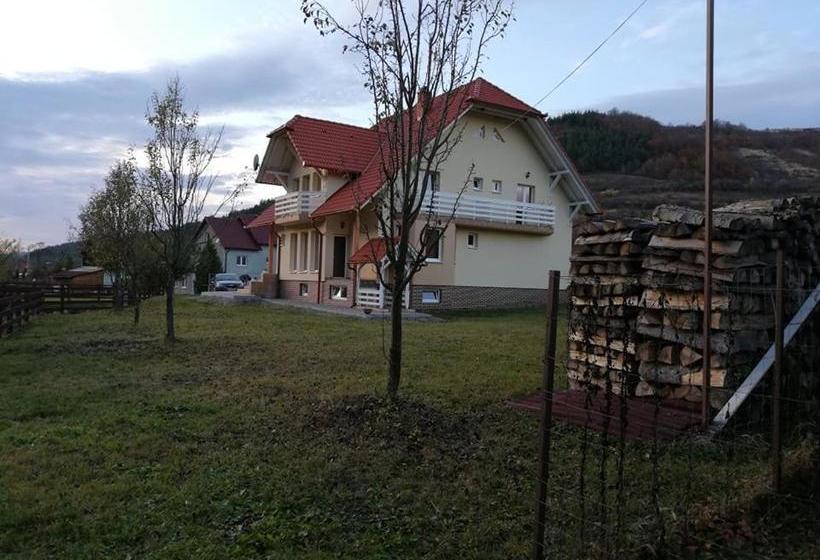 Halasto Pension