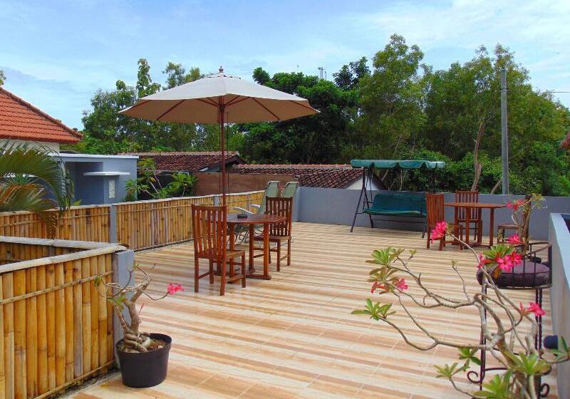 پانسیون Batu Kandik Homestay