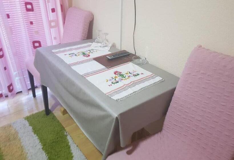 بنسيون Guesthouse Ines