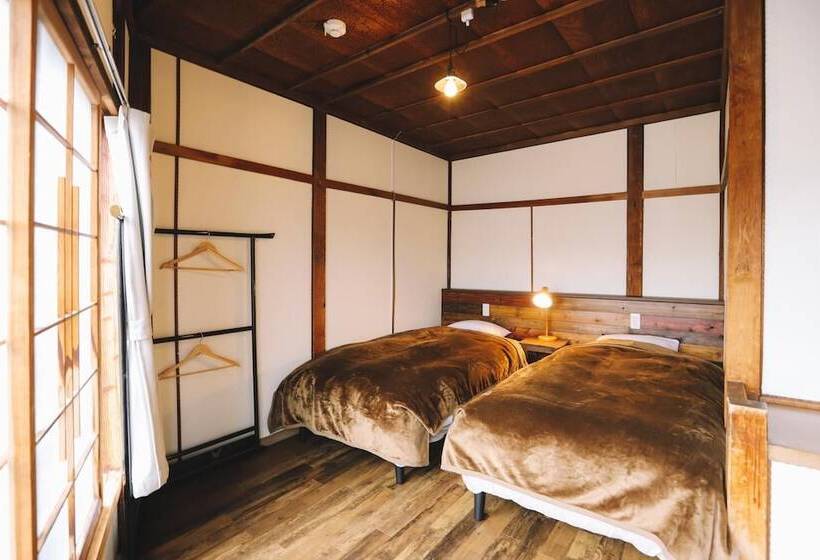بنسيون Kushiro Guesthouse Cook A Doodle Doo   Hostel