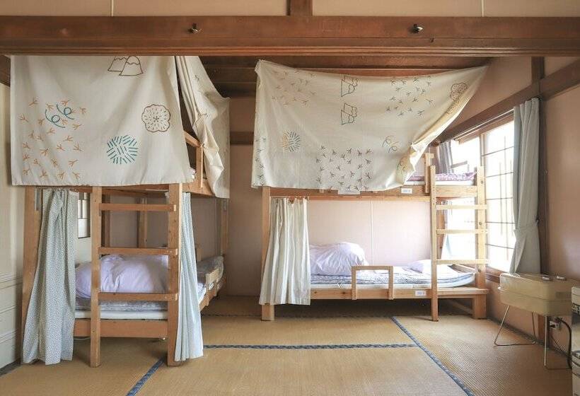 بنسيون Kushiro Guesthouse Cook A Doodle Doo   Hostel