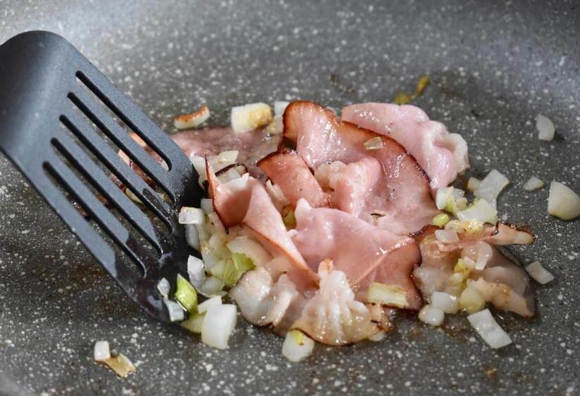 پانسیون 1st Republic Villa   Adults Only