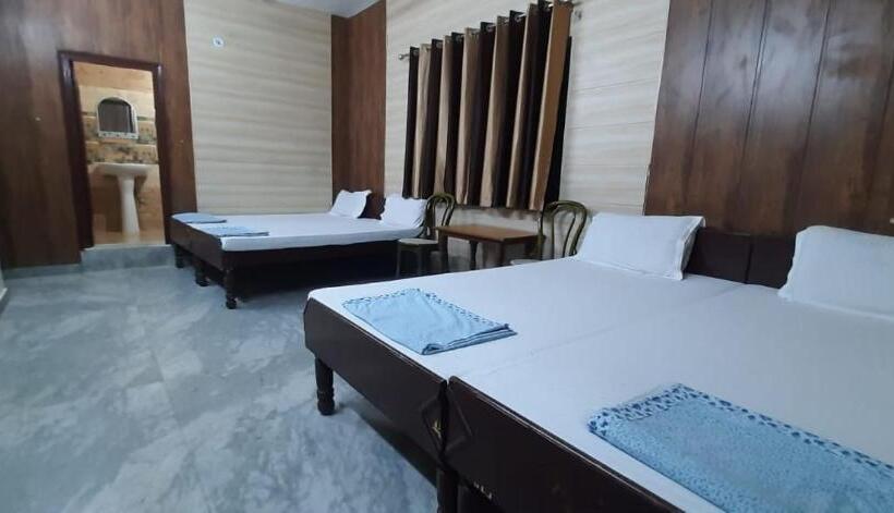 پانسیون Gokul Guest House