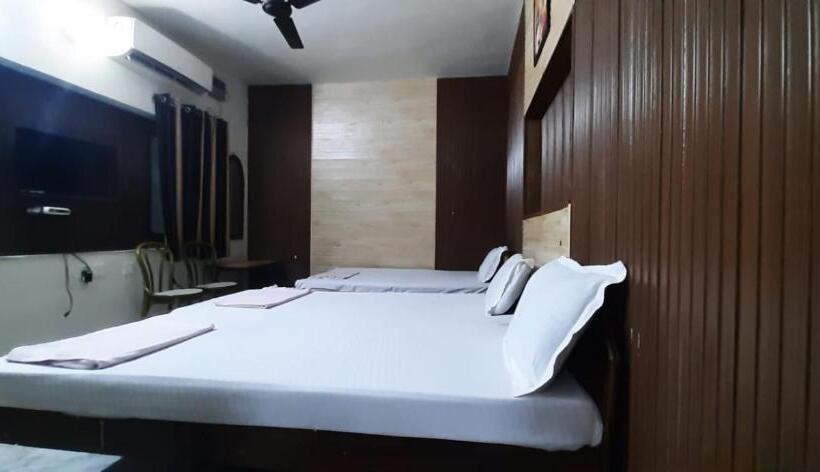 پانسیون Gokul Guest House