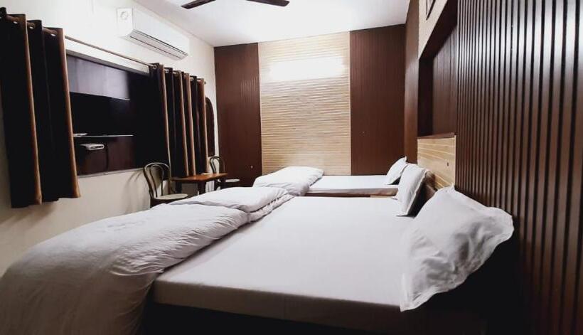 پانسیون Gokul Guest House