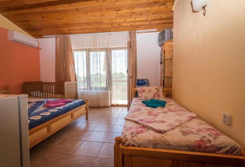 پانسیون Guest House Sun
