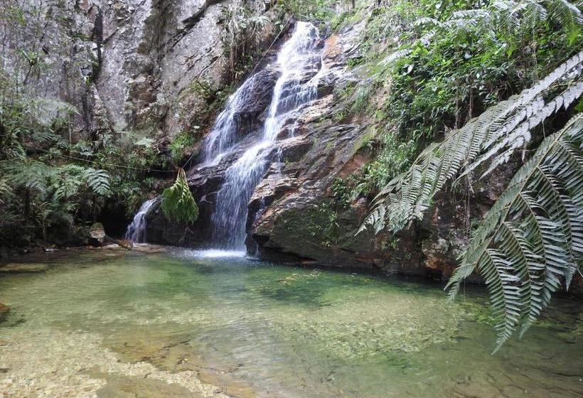 پانسیون Pousada Serra Verde