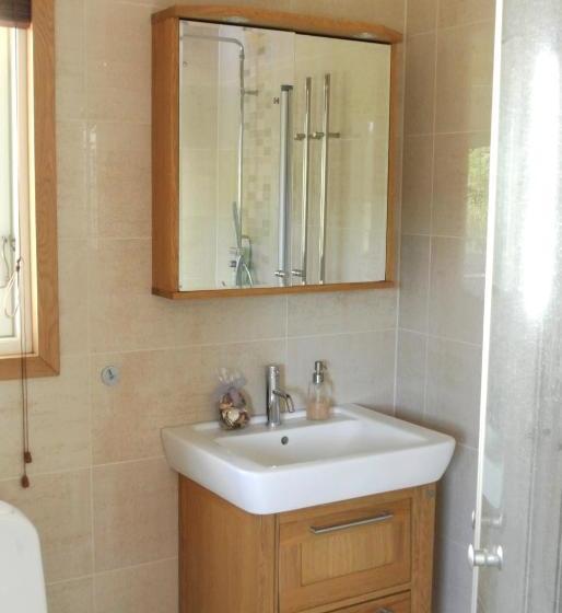 پانسیون Room By Water