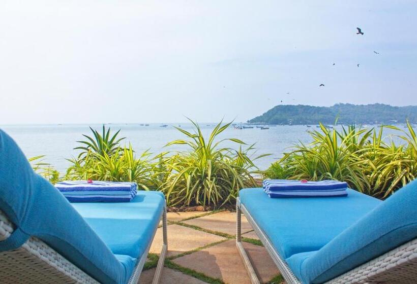리조트 Ahilya By The Sea