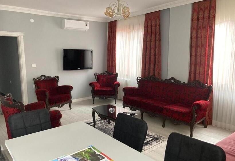 Senturkler Suite