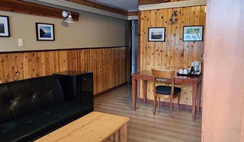 هاستل Meares Vista Inn