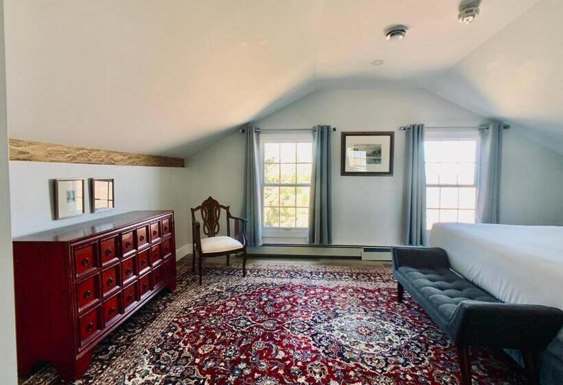 هاستل South Landing Inn