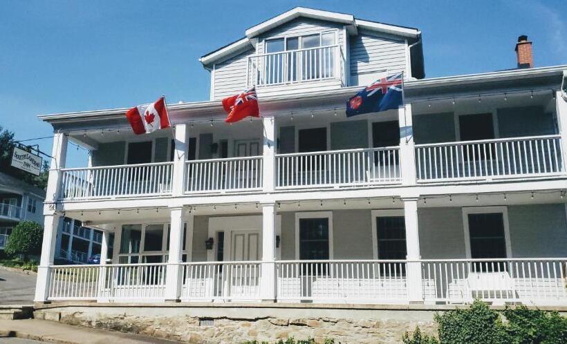 هاستل South Landing Inn