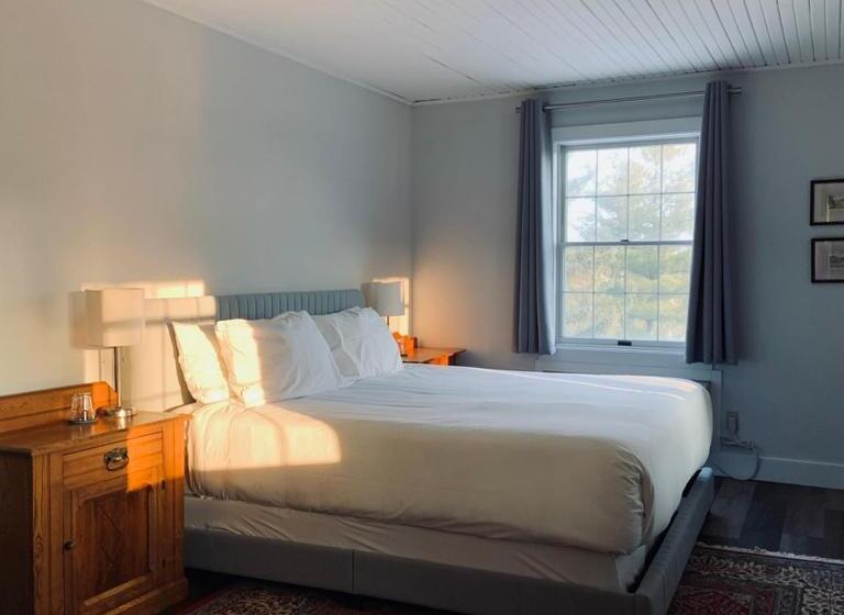 هاستل South Landing Inn