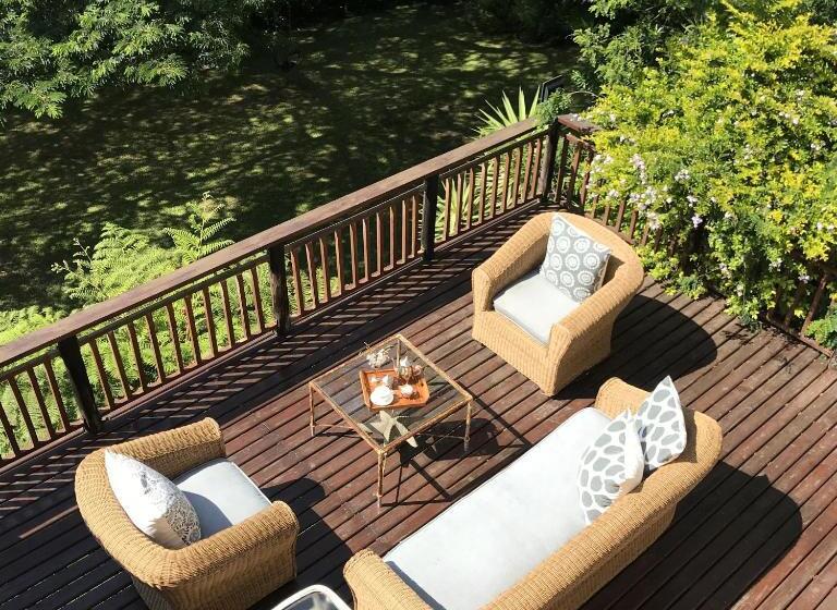 פנסיון A Kings View