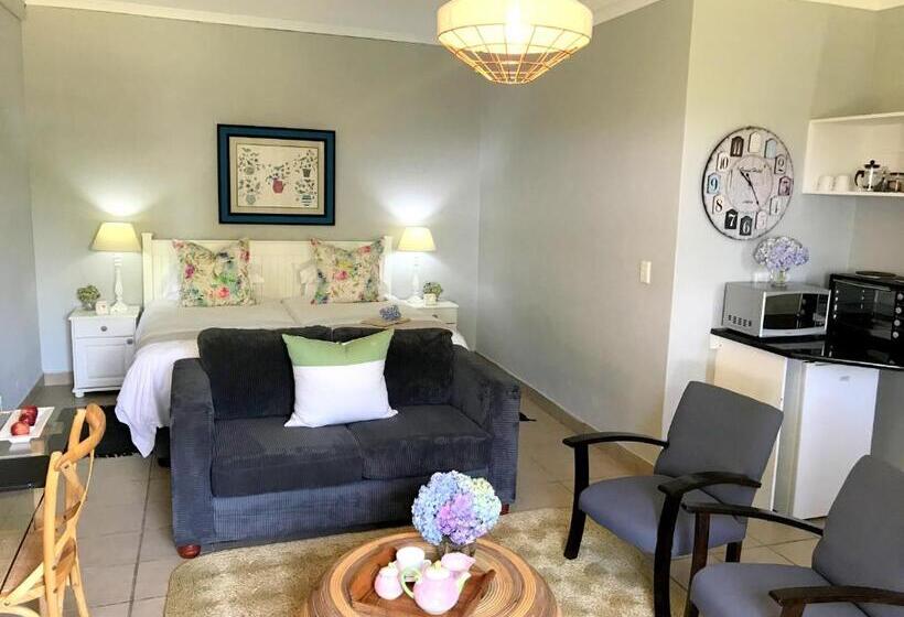 פנסיון A Kings View