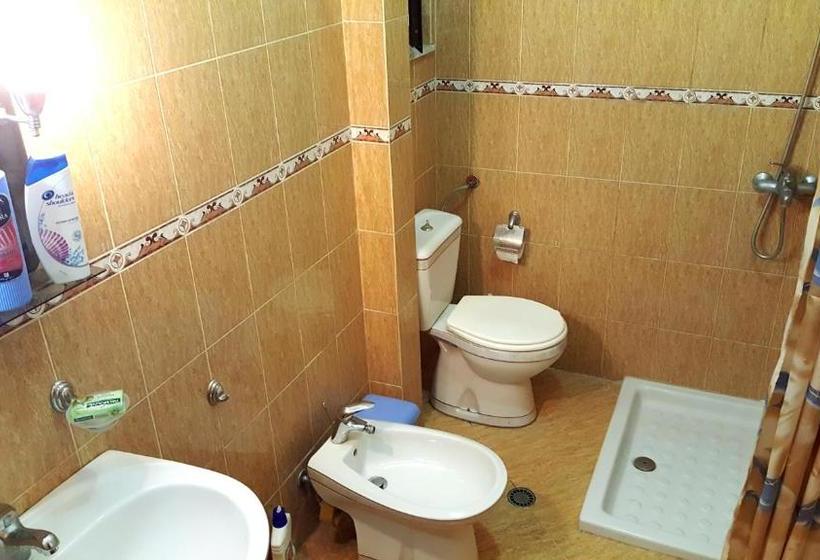 پانسیون Berberi Guest House