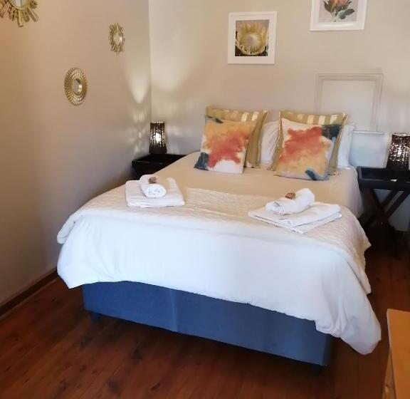 פנסיון Swartberg Guest House