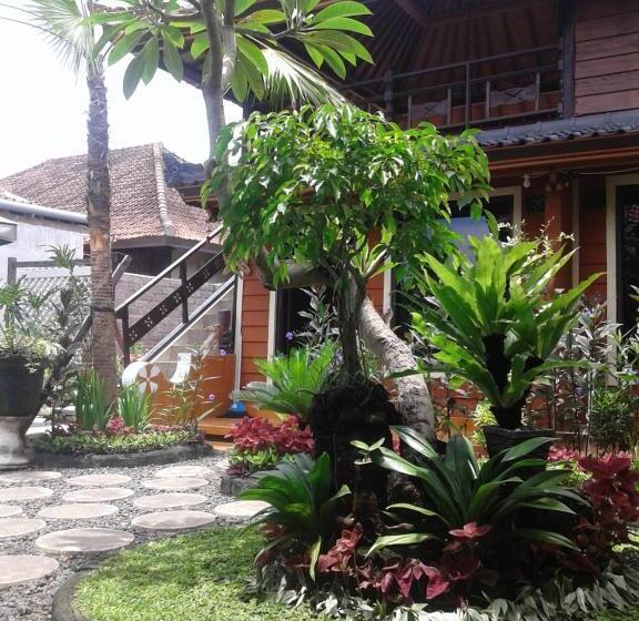 پانسیون The Arya Guest House