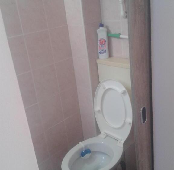 پانسیون Guesthouse Lautasevic
