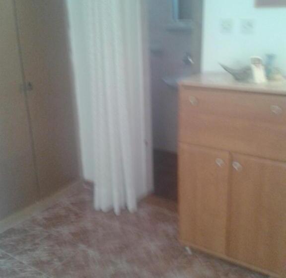 پانسیون Guesthouse Lautasevic