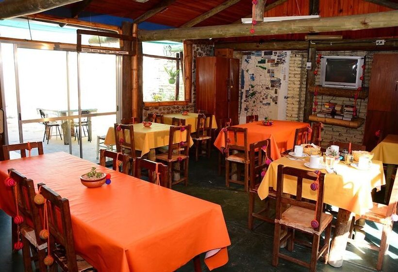 پانسیون Hostal Yatasto