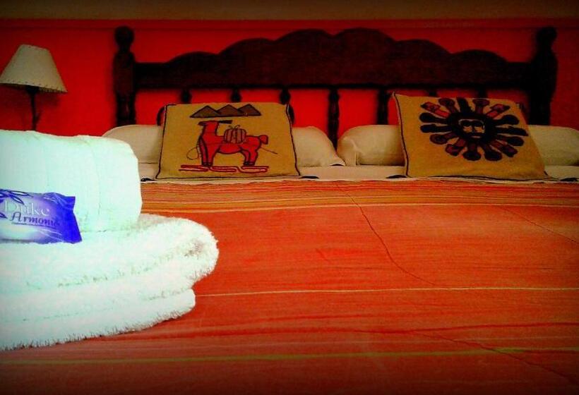 پانسیون Hostal Yatasto