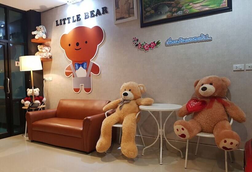 بنسيون Little Bear Guesthouse And Restaurant
