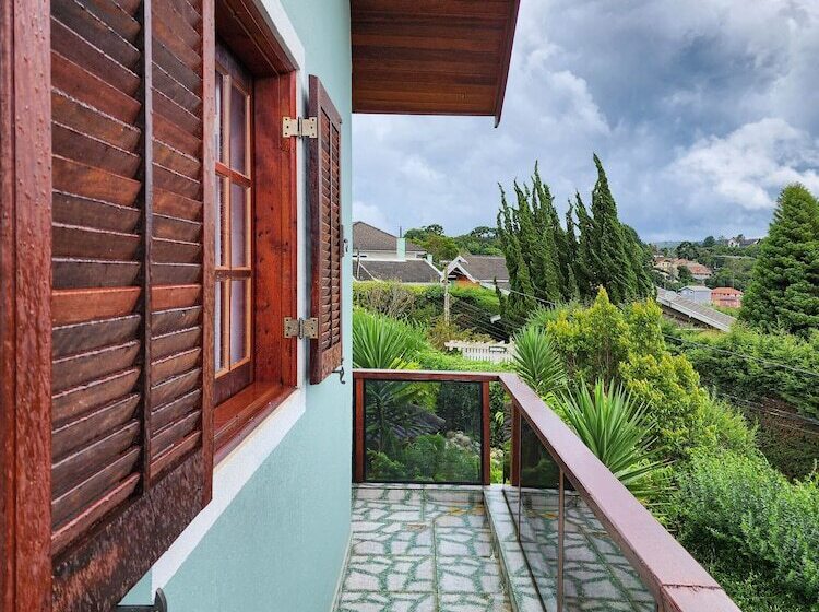 پانسیون Pousada Araucária Village