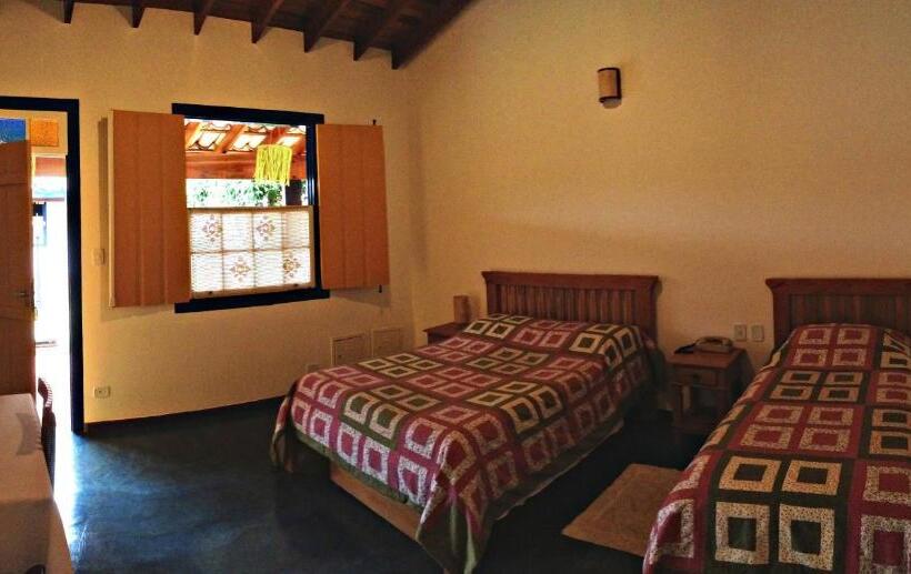 ペンション Pousada Villa Parahytinga