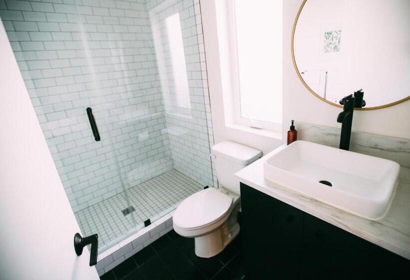 فندق صغير Noon On Sunset Hill