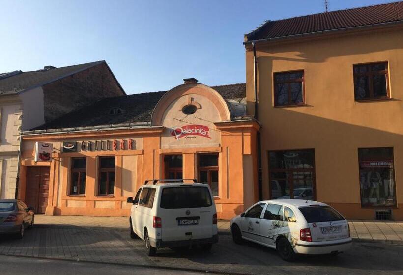 پانسیون Grillbar Penzion & Restaurant
