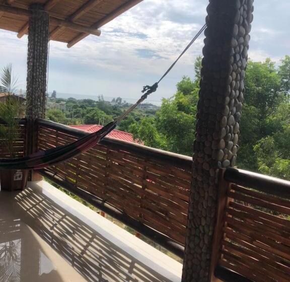 پانسیون Marybutch