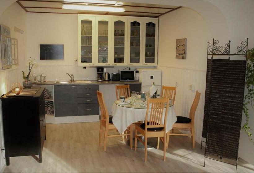 旅馆 Helmin Kortteeri