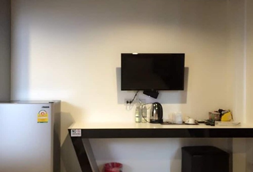 Avenue Residence